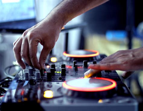 how to download music for djing and why do we need to understand copyright laws?